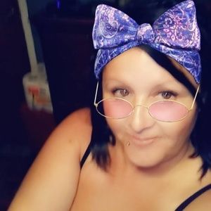 Meet your Posher, Yvonne